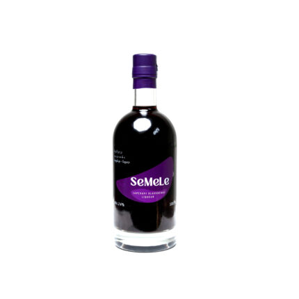 Semele Saperavi and Blackberry liqueur სემელე მოცვისა და საფერავის ლიქიორი